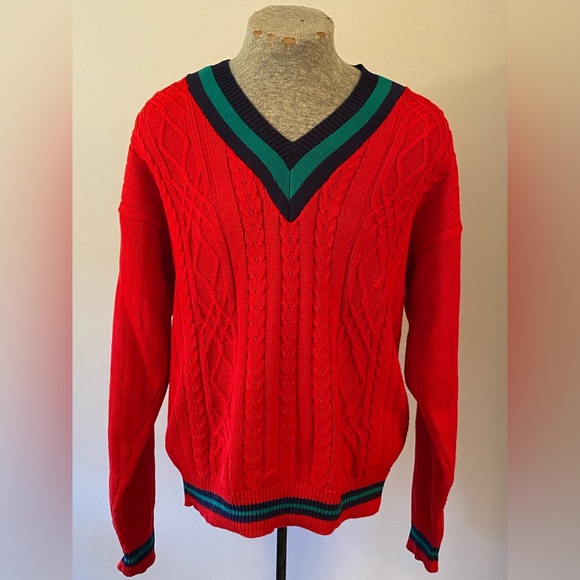 Vintage Men’s XL cotton cable knit Cape Isle Knitters cricket sweater. Nice!